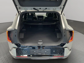 https://vehicle.imgix.net/4401503/9c5805be-2ee0-4d92-9e18-3b29c9ce8edd.jpg