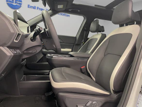 https://vehicle.imgix.net/4401503/ee3638dc-cf47-47e2-b643-427f243552e4.jpg
