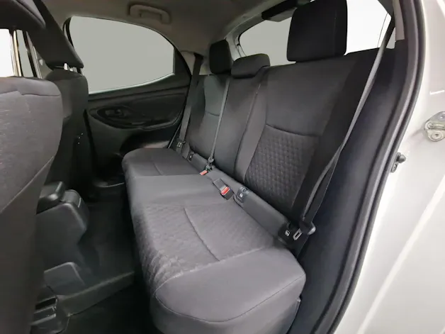 Toyota Yaris 1.5 VVT-i HSD Trend