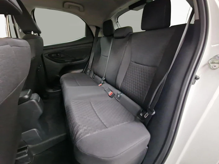 Fahrzeugbild TOYOTA YARIS