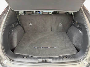 https://vehicle.imgix.net/4401518/375688e0-3995-4a30-bdf2-e6ddf6a085f6.jpg