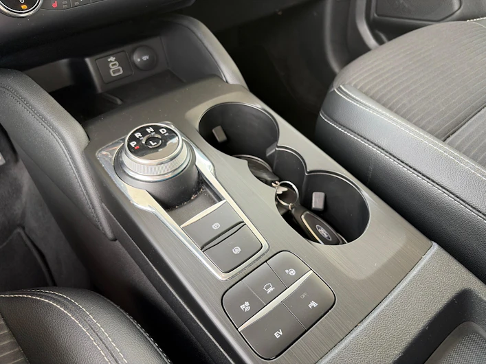 Fahrzeugbild FORD KUGA