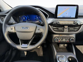 https://vehicle.imgix.net/4401518/f885d405-9928-4936-9b0d-a3c6aec264d0.jpg