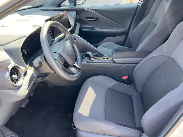 Toyota C-HR 2.0 PHEV Swiss Edition