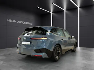 BMW iX xDrive40