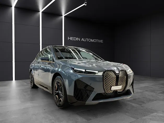 BMW iX xDrive40