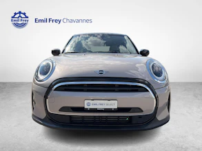 https://vehicle.imgix.net/4401567/18b0a83d-b166-4839-9179-2edebbd641cc.jpg