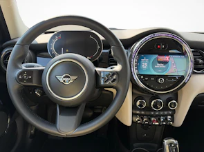 image du véhicule MINI F55 1.5i Cooper Classic Trim