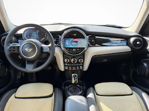 image du véhicule MINI F55 1.5i Cooper Classic Trim