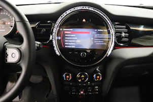 Fahrzeugbild MINI F55 1.5i Cooper