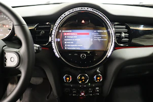 Fahrzeugbild MINI F55 1.5i Cooper