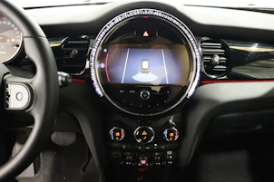 Fahrzeugbild MINI F55 1.5i Cooper