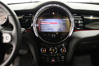 https://vehicle.imgix.net/4401570/91b00174-e5fd-428a-b524-2476892ca6c7.JPG