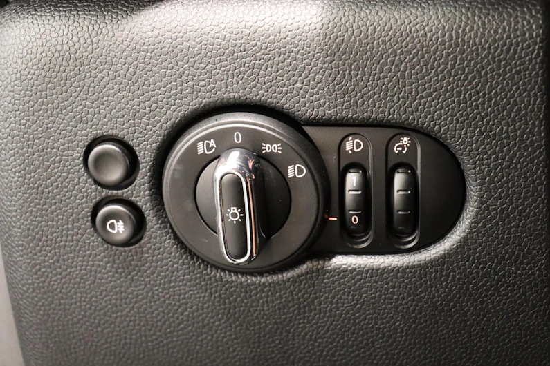 Fahrzeugbild MINI MINI