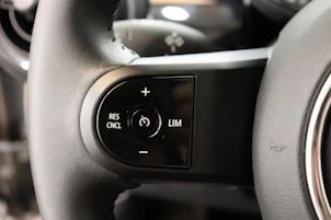 Fahrzeugbild MINI F55 1.5i Cooper