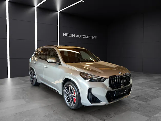 BMW X1 23i xDrive paddles
