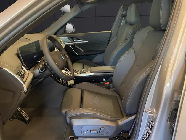 BMW X1 23i xDrive paddles