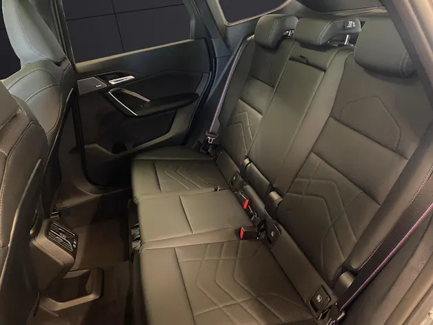 BMW X1 23i xDrive paddles