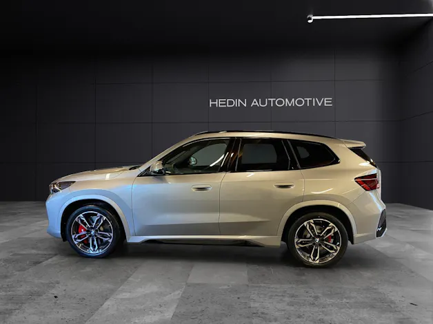 BMW X1 23i xDrive paddles