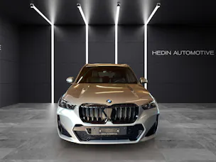 BMW X1 23i xDrive paddles
