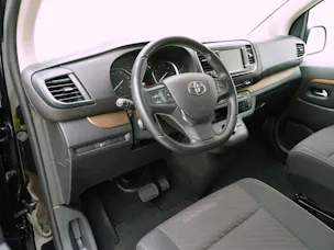 Toyota Proace PROACE Verso L1 2.0 D Trend