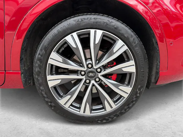 FORD Kuga 2.5 Hybrid ST-Line X 4x4