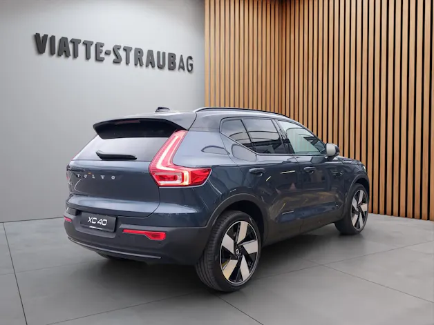 VOLVO EX40 XCENTRIC Twin Ultra AWD