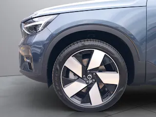 VOLVO EX40 XCENTRIC Twin Ultra AWD