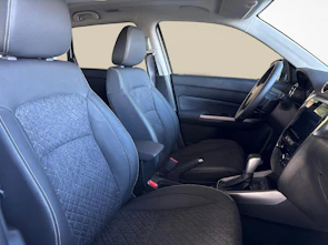 Fahrzeugbild SUZUKI Vitara 1.4 T Piz Sulai Top Hybrid 4x4