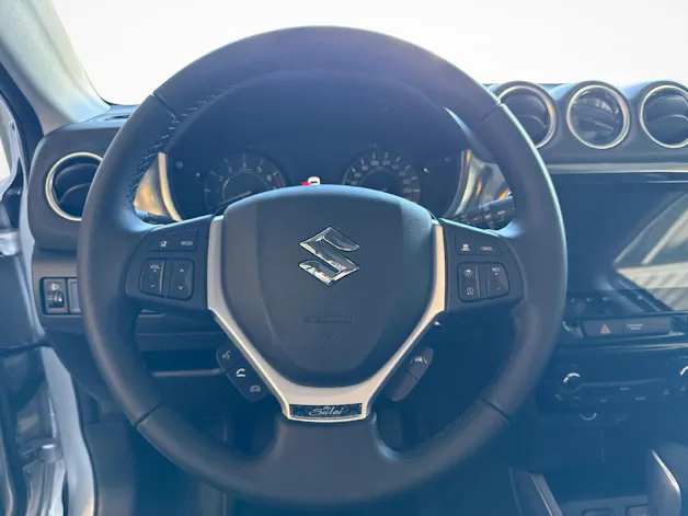 Suzuki Vitara 1.4 T Piz Sulai Top Hybrid 4x4