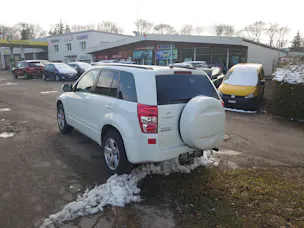 Suzuki Grand Vitara Wagon 2.4 VVT GL Top 4x4