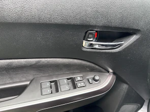 Fahrzeugbild SUZUKI Vitara 1.4 T Piz Sulai Top Hybrid 4x4