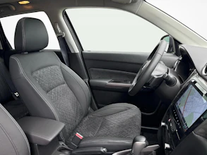https://vehicle.imgix.net/4401683/b461bdbd-7566-491e-a8b0-22c818fbae07.jpg