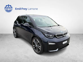 https://vehicle.imgix.net/4401697/64023081-3620-457b-8e5e-a2dd67978a16.jpg