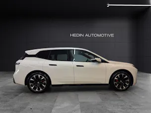 BMW iX xDrive60