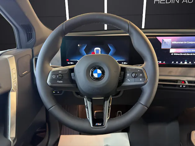BMW iX xDrive60