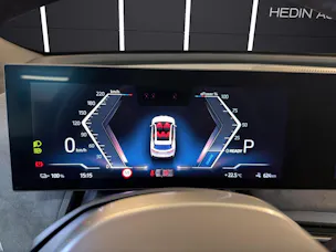 BMW iX xDrive60