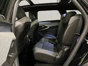 PEUGEOT 5008 1.2 Hybrid GT