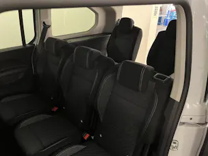 PEUGEOT Rifter Long 1.5 BlueHDi 130 Family Edition