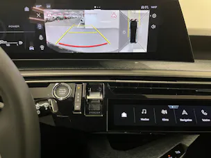 PEUGEOT 5008 1.2 Hybrid Allure Premium