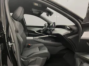 PEUGEOT 5008 1.2 Hybrid Allure Premium