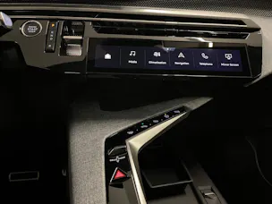 PEUGEOT 5008 1.2 Hybrid GT Exclusive