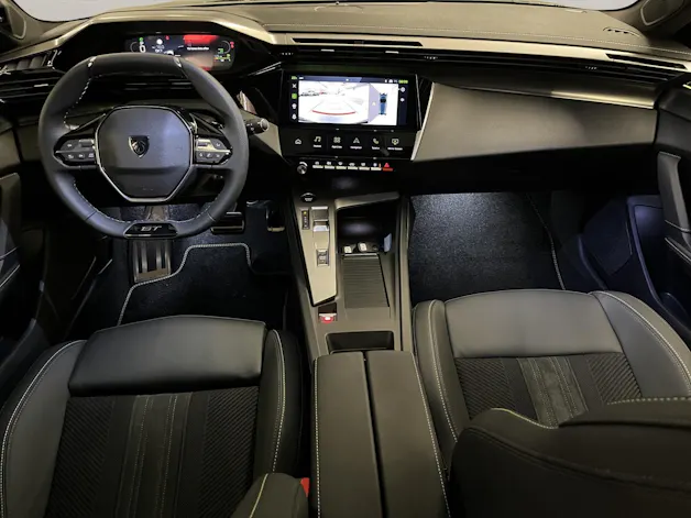 PEUGEOT 308 1.2 Hybrid GT