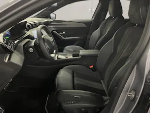 PEUGEOT 308 1.2 Hybrid GT