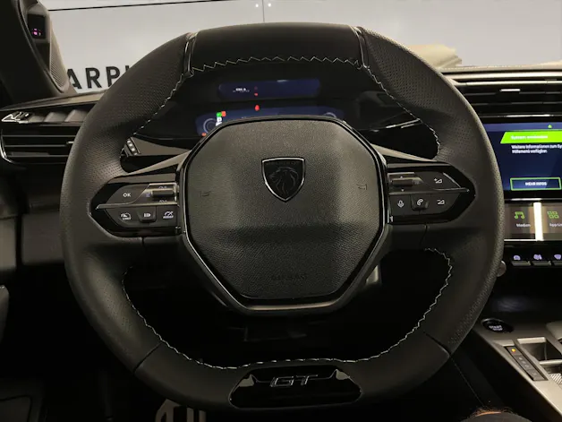 PEUGEOT 308 1.2 Hybrid GT