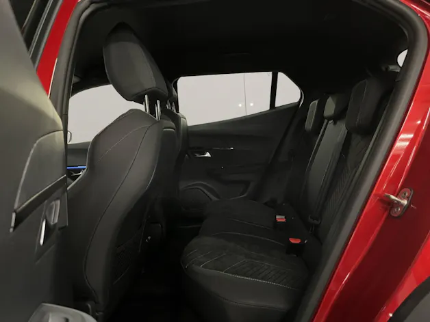 PEUGEOT 2008 1.2 Hybrid 145 GT