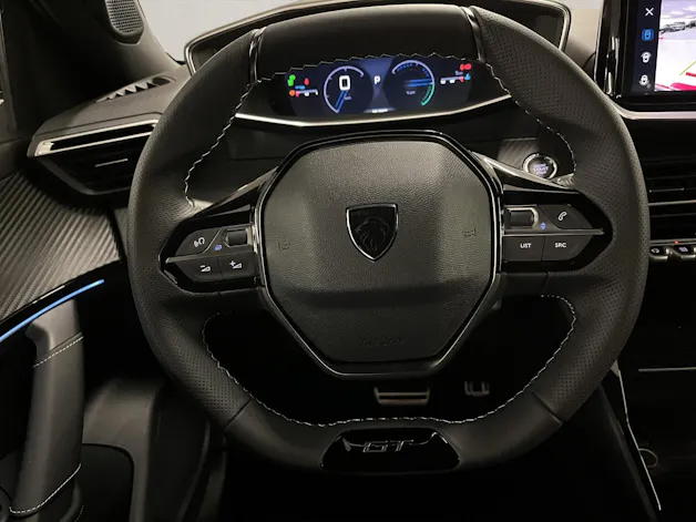 PEUGEOT 2008 1.2 Hybrid 145 GT