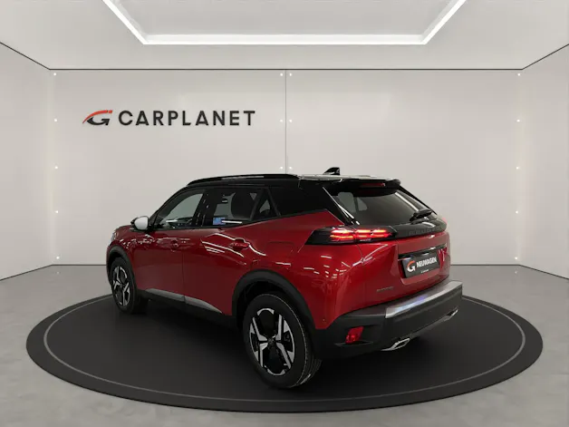 PEUGEOT 2008 1.2 Hybrid 145 GT