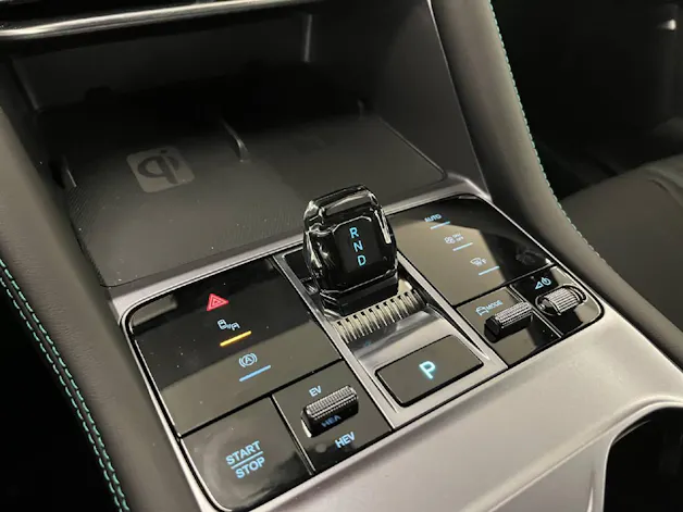 BYD Seal U DM-i Design AWD