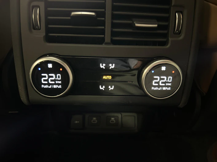 Fahrzeugbild LAND ROVER DISCOVERY